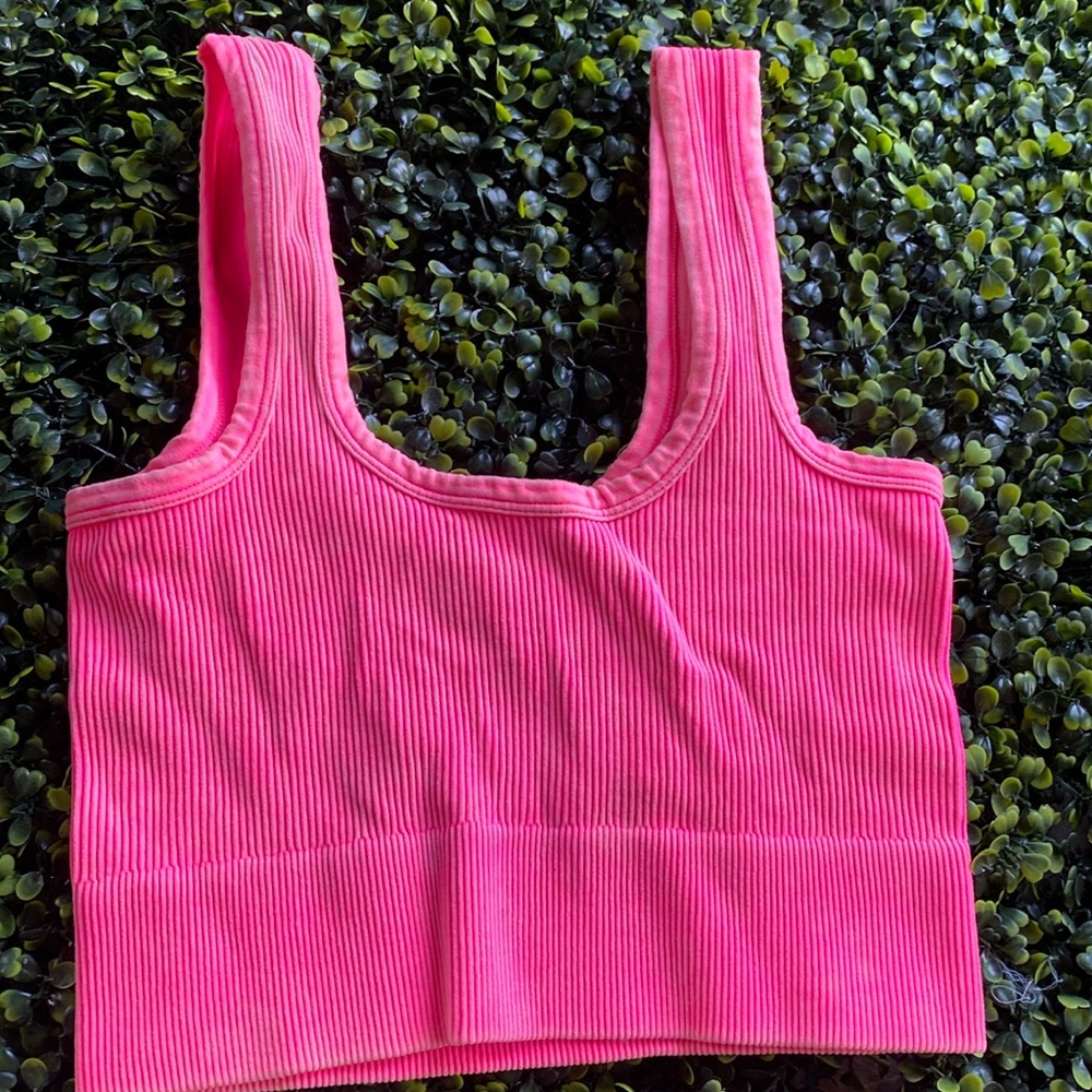 Pink tank top